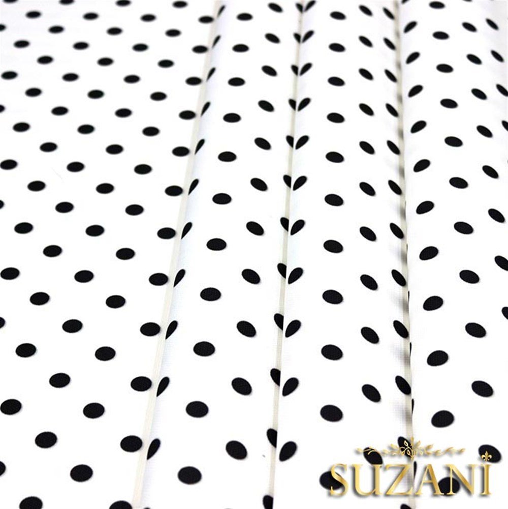 Beyaz Üzeri Siyah Küçük Puanlı Kumaş