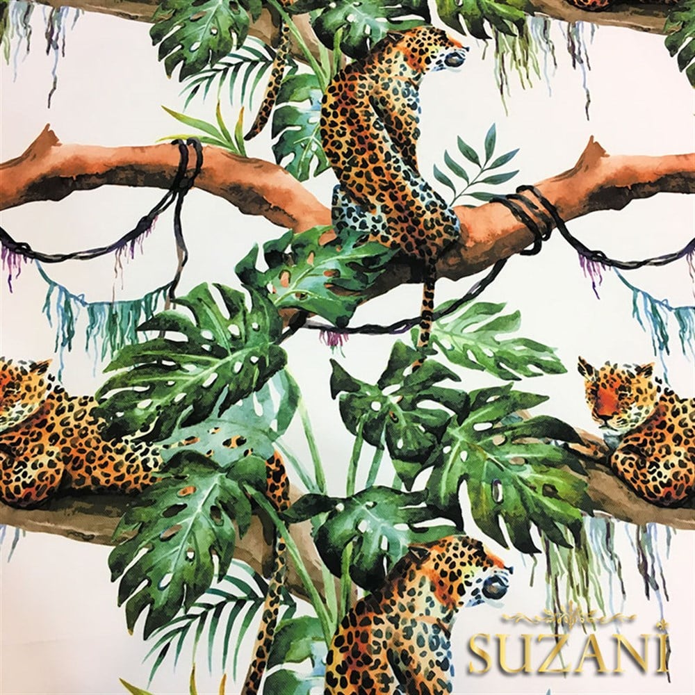 Beyaz Zemin Botanik Leopar Desenli Kumaş