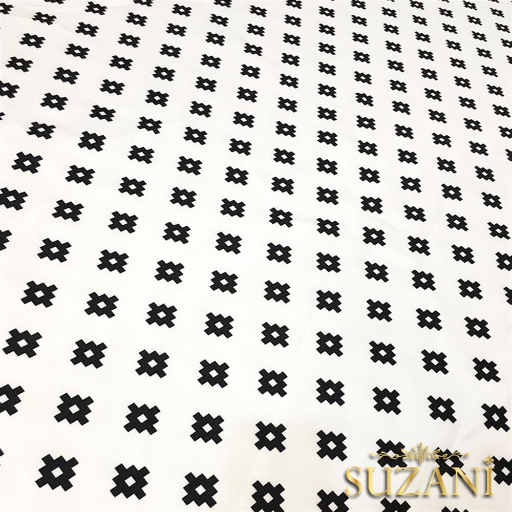 Beyaz Zemin Küçük Mozaik Desenli Kumaş