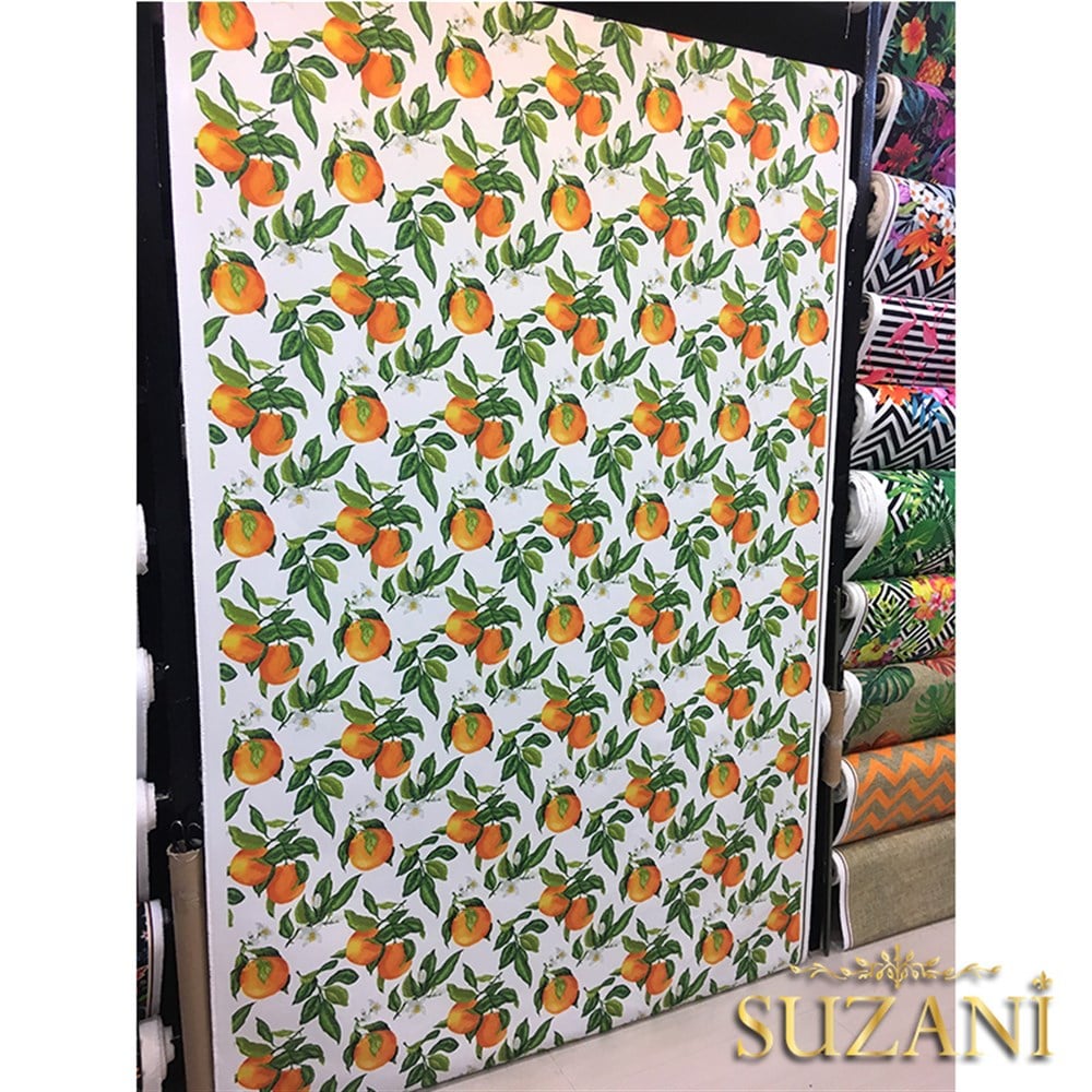 Beyaz Zemin Portakal Desenli Kumaş