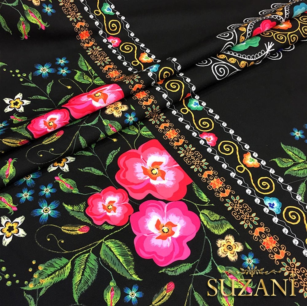 Çiçekli Pano Suzani Desenli Kumaş