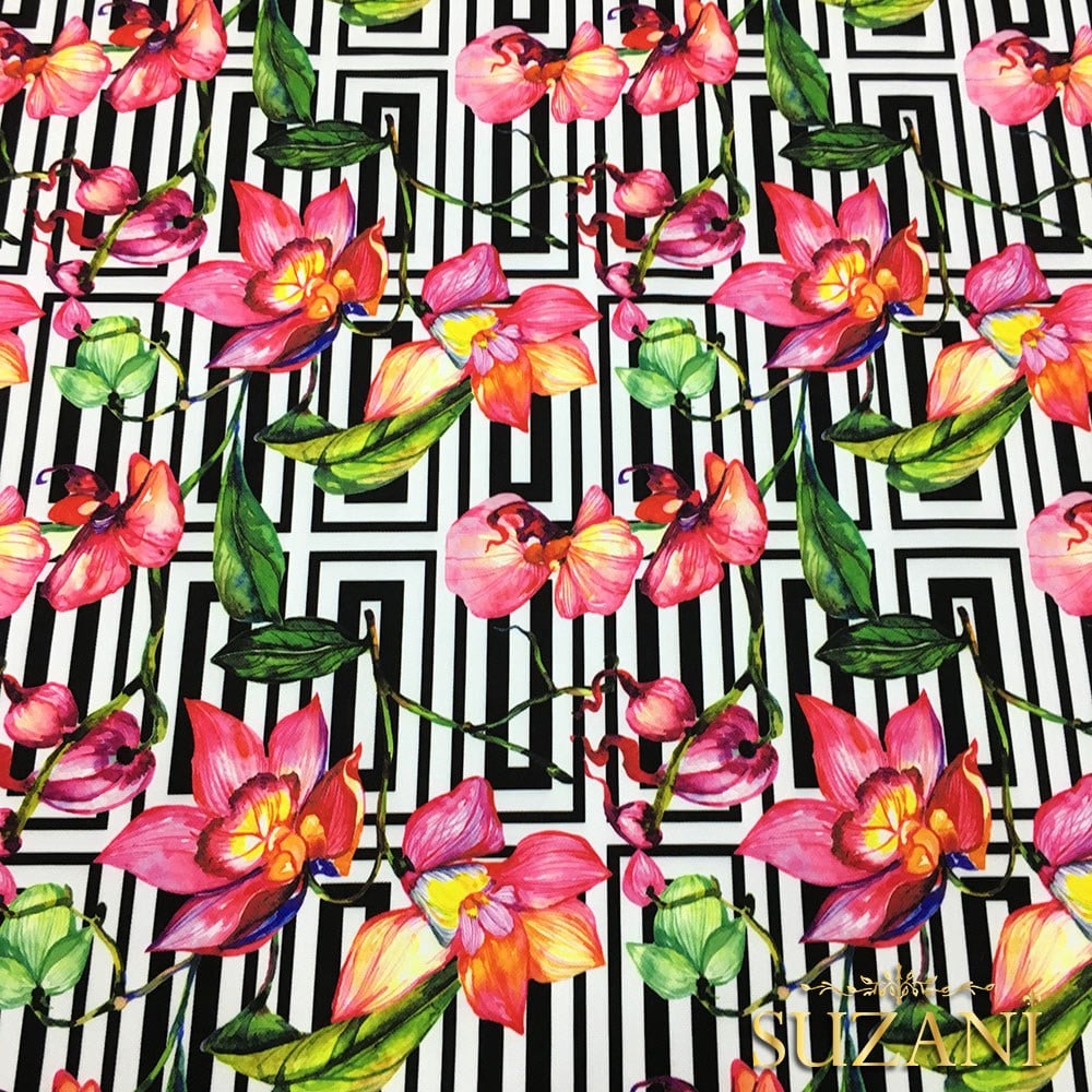 Çiçekli Sarmaşık Desenli Kumaş