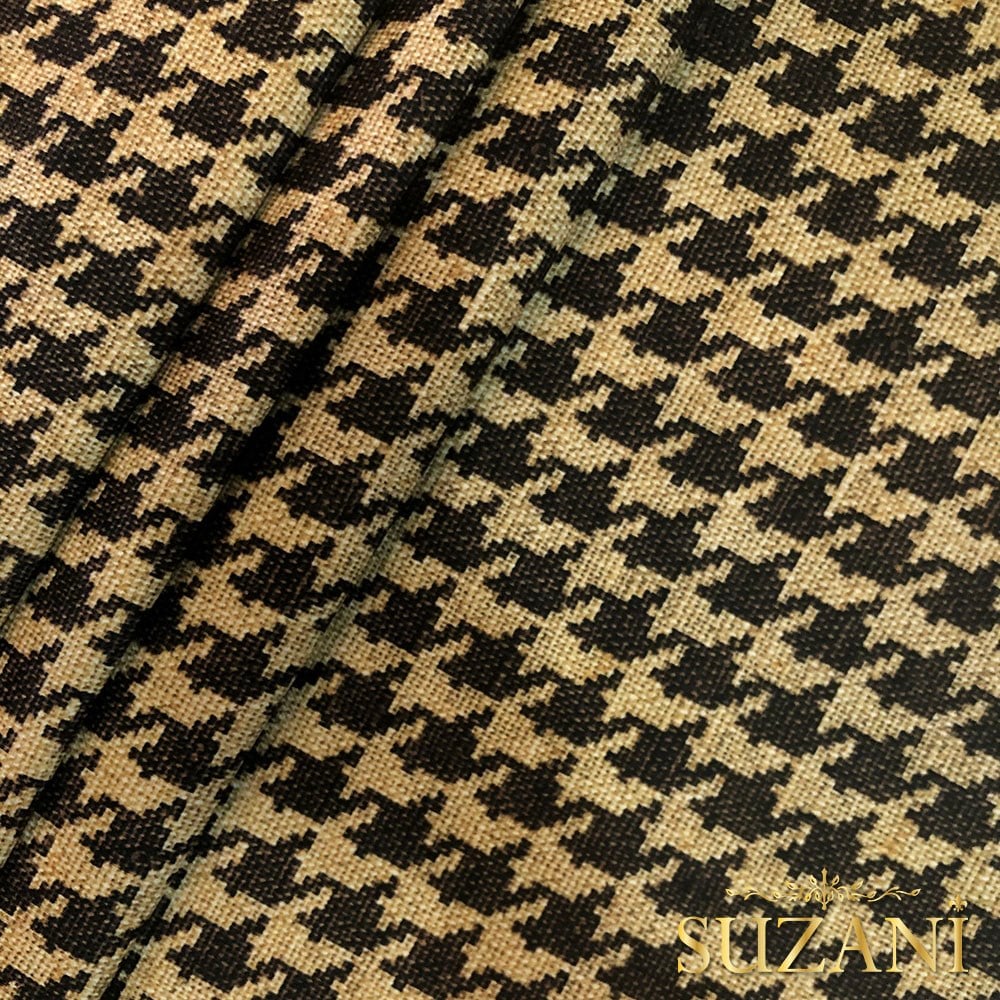 Çuval Zemin Kahve Büyük Kazayağı Desenli Dijital Baskılı Kumaş