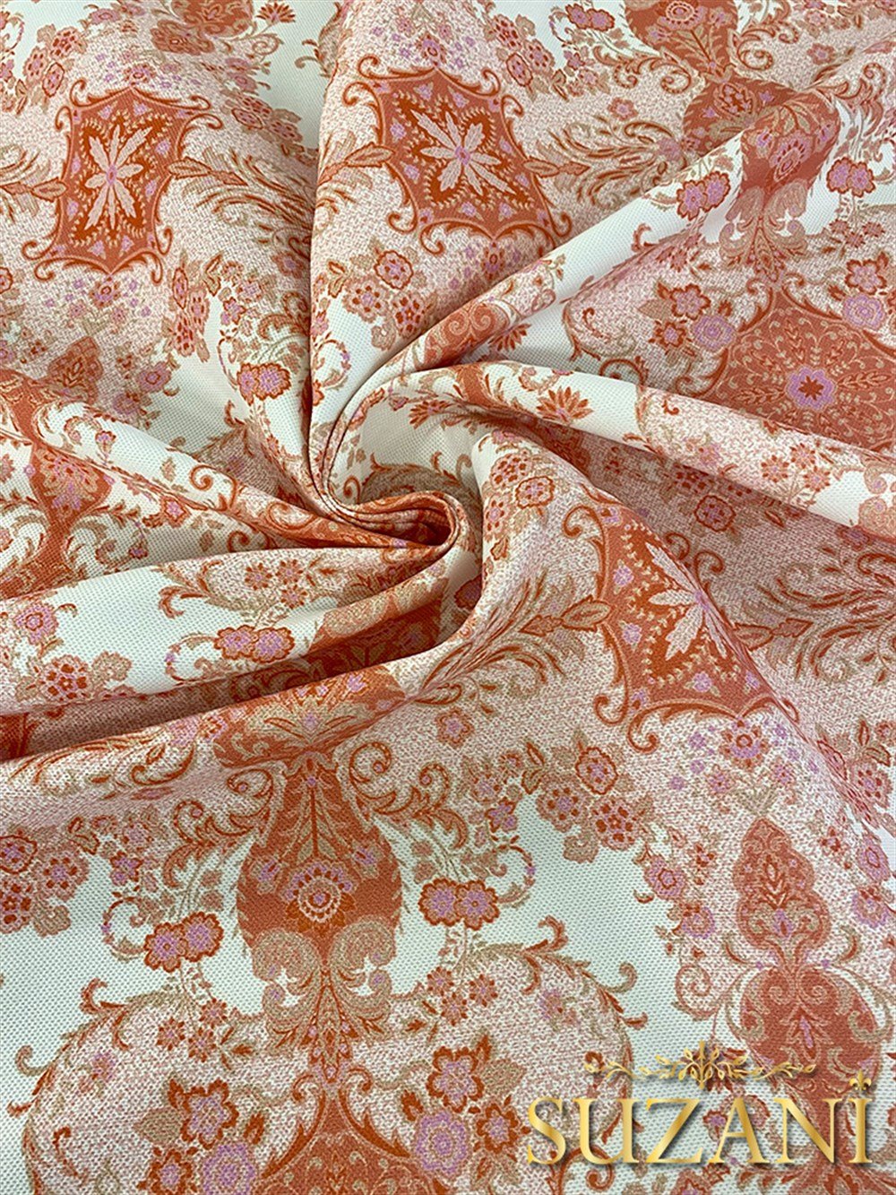 Dantel Motifi Desenli Dijital Baskılı Kumaş