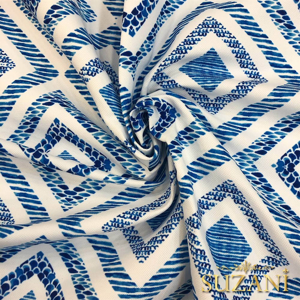 Dokulu Kare Desenli Dijital Baskılı Kumaş