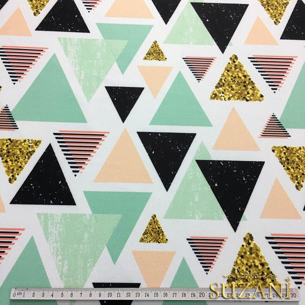 Geometrik Altın Üçgenler Desenli Kumaş