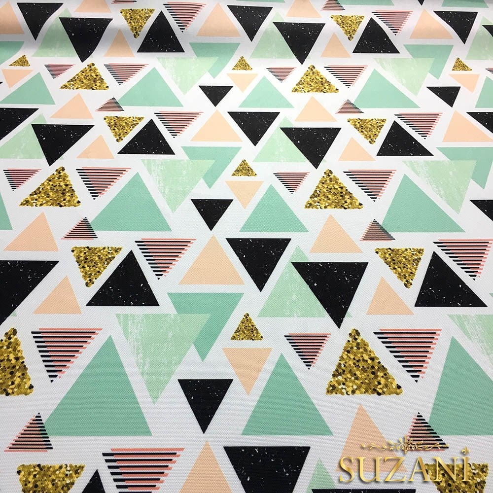 Geometrik Altın Üçgenler Desenli Kumaş