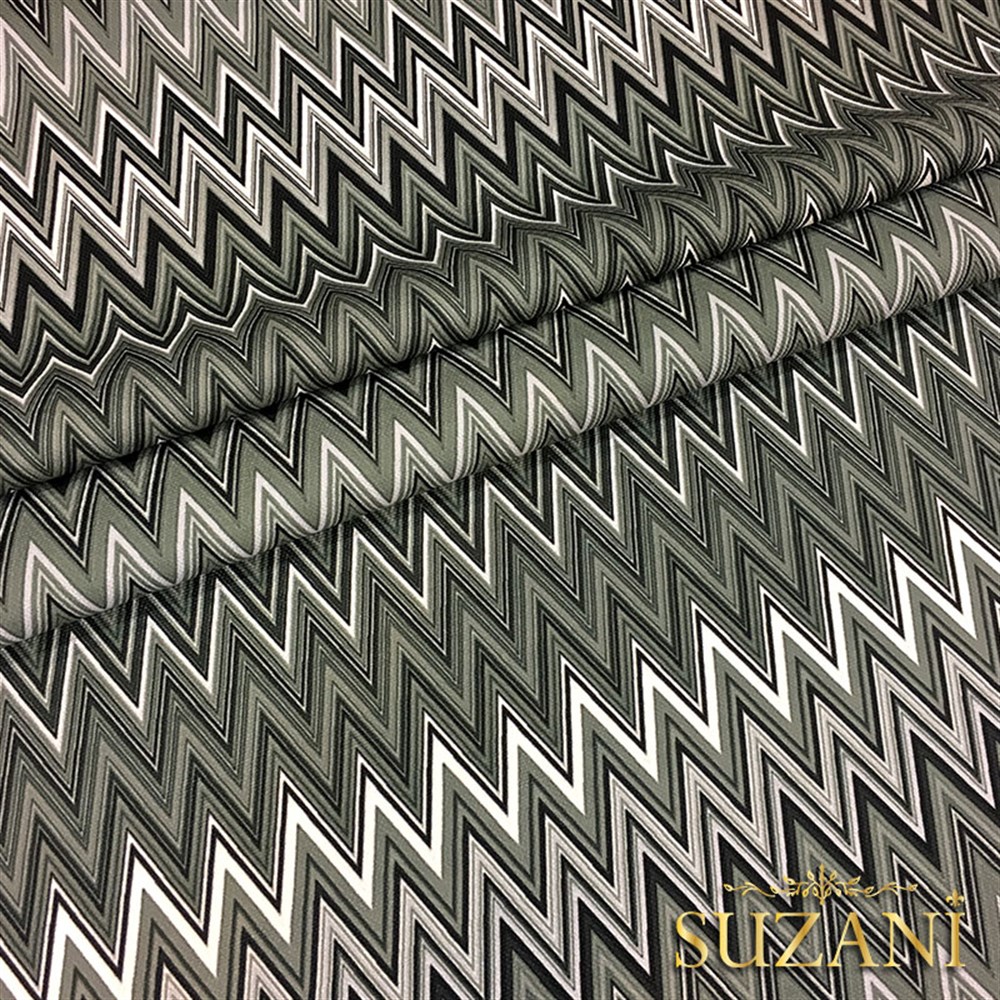 Gri Renk Gecisli Zigzag Kumaş