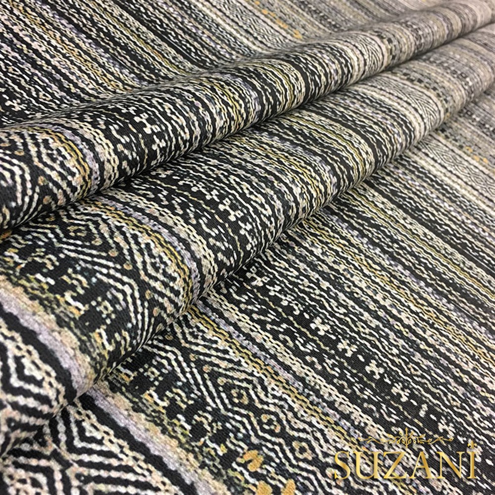 Gri Siyah Çizgili Döşemelik Kumaş