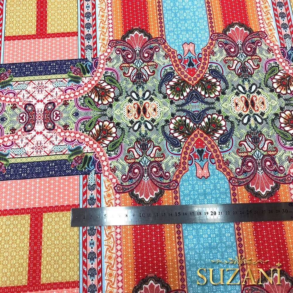 Indian Motif Desenli Dijital Baskılı Kumaş
