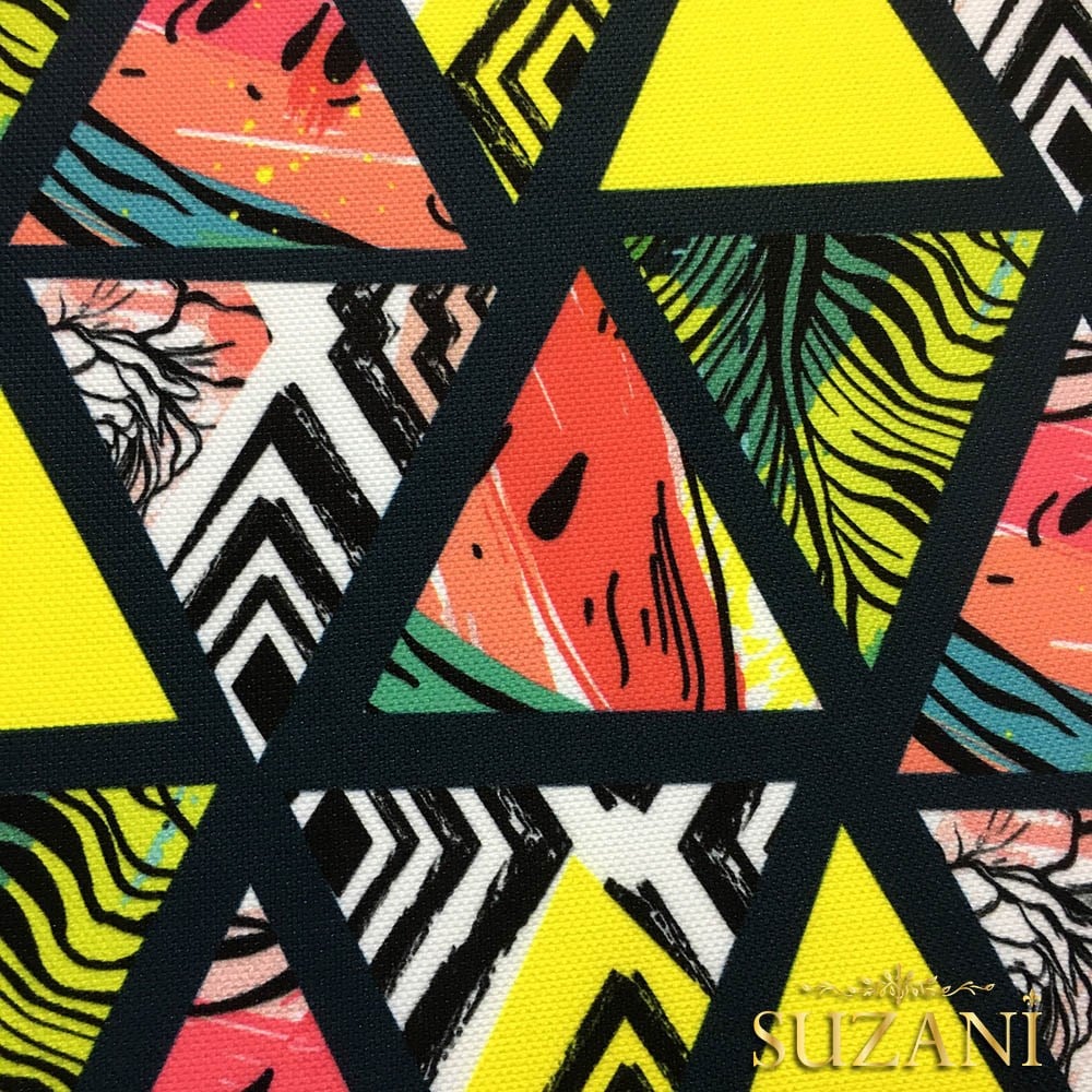 Karpuzlu Üçgenler Desenli Kumaş