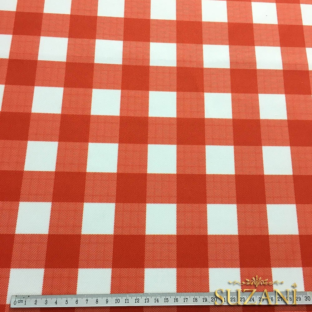 Kırmızı Beyaz Klasik Ekose Desenli Kumaş