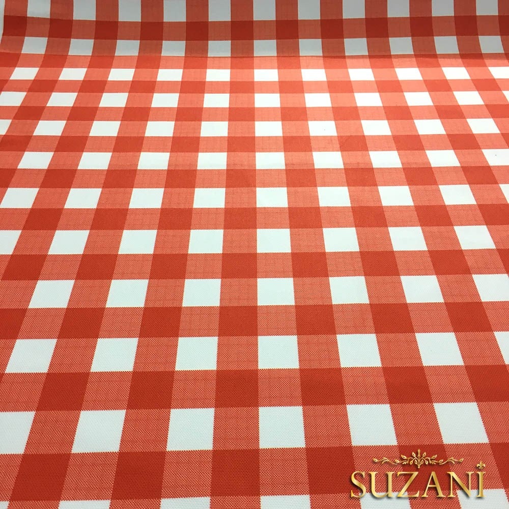 Kırmızı Beyaz Klasik Ekose Desenli Kumaş