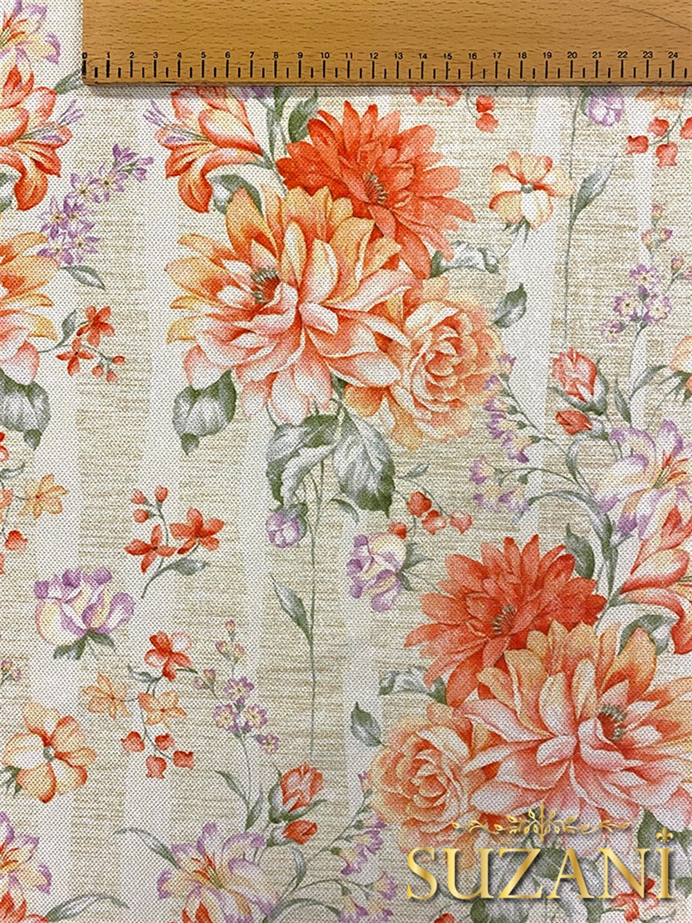 Klasik Çiçek Desenli Dijital Baskılı Kumaş