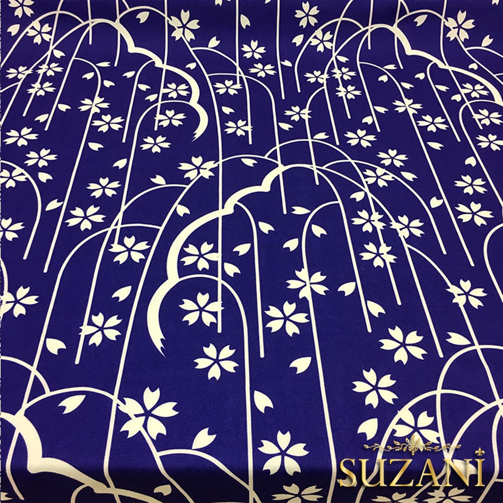 Lacivert Zemin Dallar ve Çiçekler Desenli Kumaş