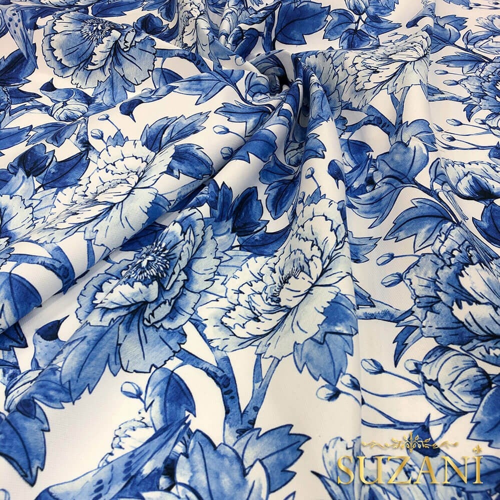 Mavi Büyük Çiçek Desenli Dijital Baskılı Kumaş