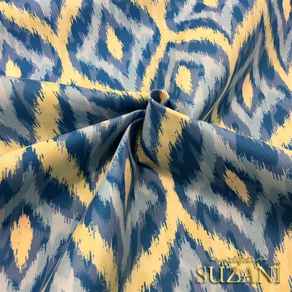 Mavi Krem İkat Desenli Kumaş