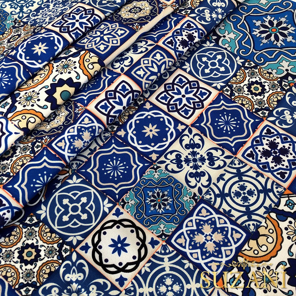 Mavi Seramik Desenli Dijital Baskılı Kumaş (Pembe)