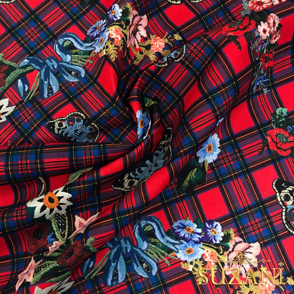 Nakışlı Ekose Desenli Dijital Baskılı Kumaş