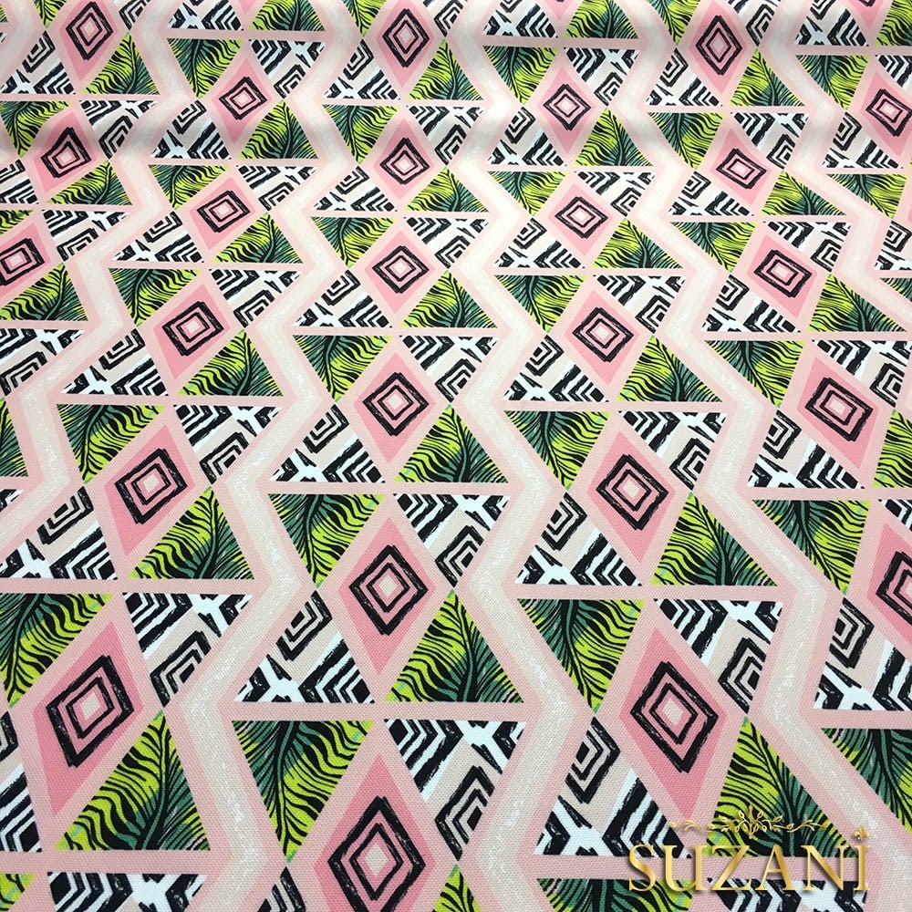 Pembe Yeşil Karo Üçgen Desenli Kumaş