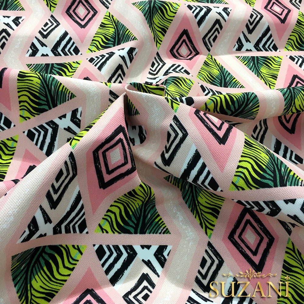 Pembe Yeşil Karo Üçgen Desenli Kumaş