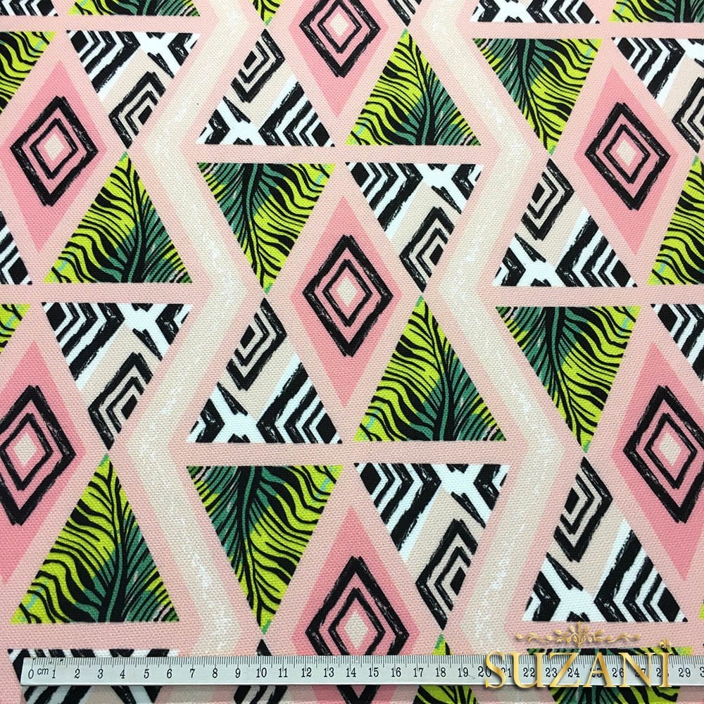 Pembe Yeşil Karo Üçgen Desenli Kumaş