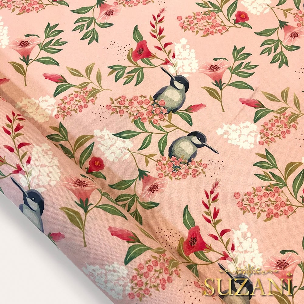 Pudra Zemin Saka Kuşu Dijital Baskılı Kumaş