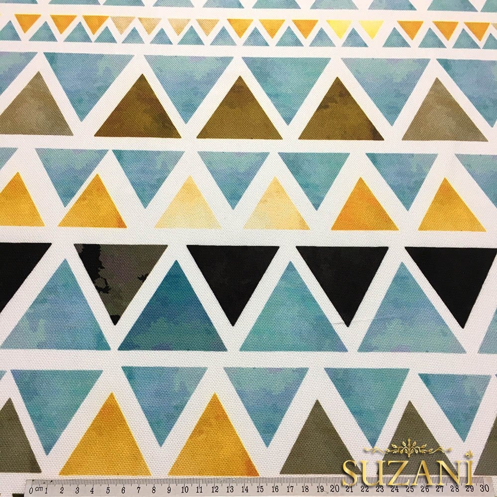 Sarı Mavi Suluboya Üçgenler Desenli Kumaş