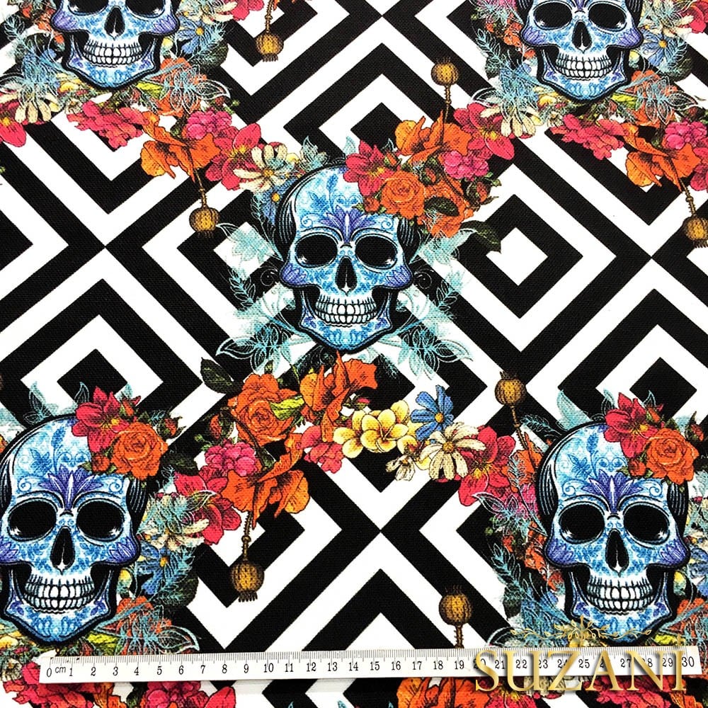 Sarmaşık Kafatası Desenli Kumaş