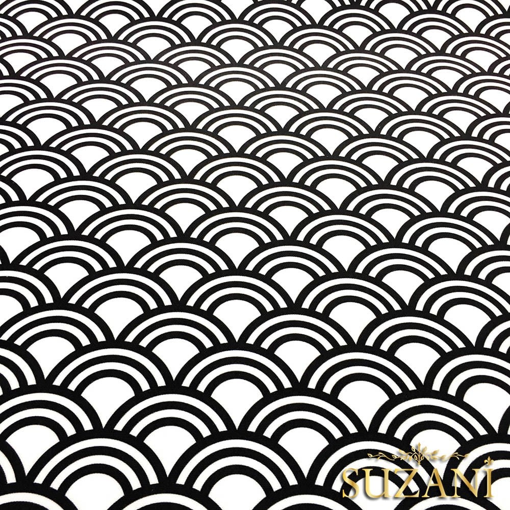 Siyah Beyaz Halkalar Vintage Desenli Kumaş