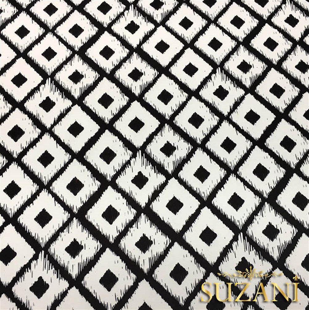 Siyah Beyaz İkat Baklava Desenli Kumaş