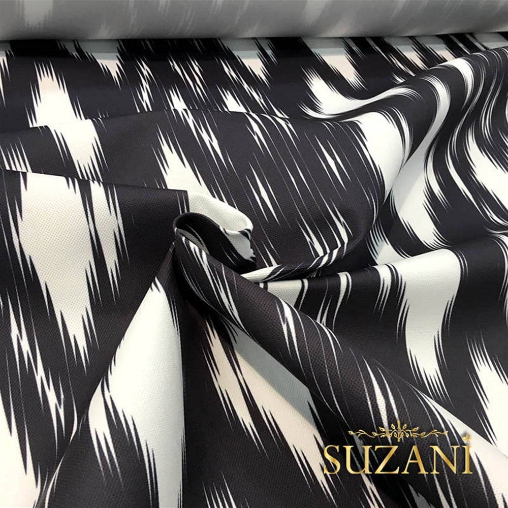 Siyah Beyaz İkat Desenli Kumaş