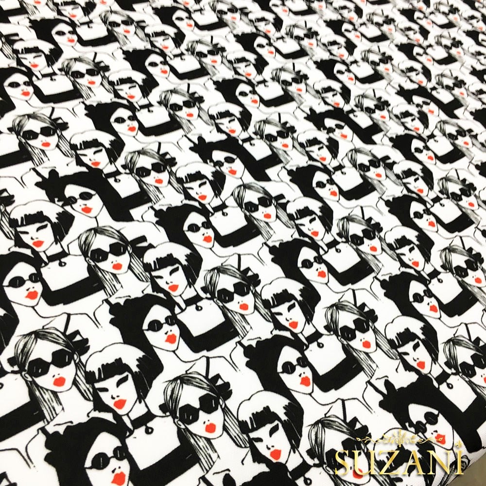 Siyah Beyaz Kadınlar Desenli Kumaş