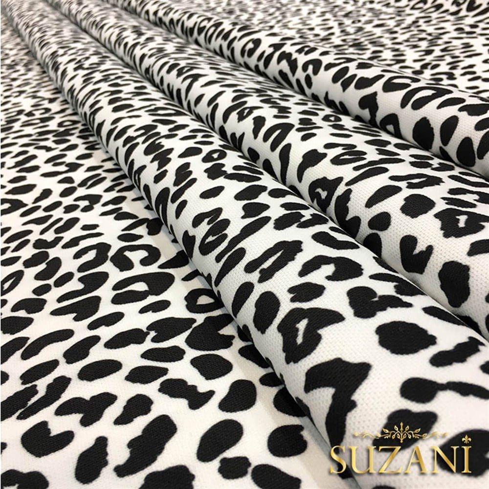Siyah Beyaz Leopar Desenli Döşemelik Kumaş