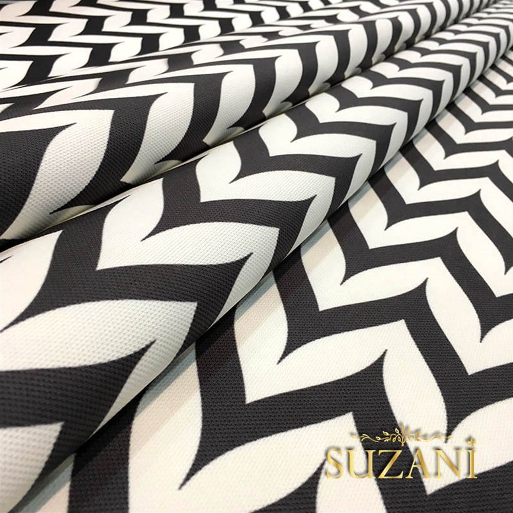 Siyah Beyaz Yan Zigzag Kumaş