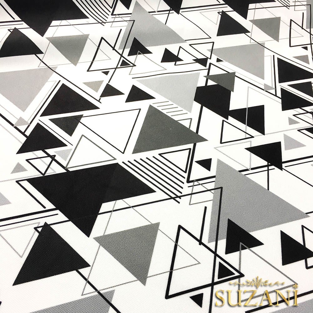 Siyah Gri Üçgenler Desenli Kumaş