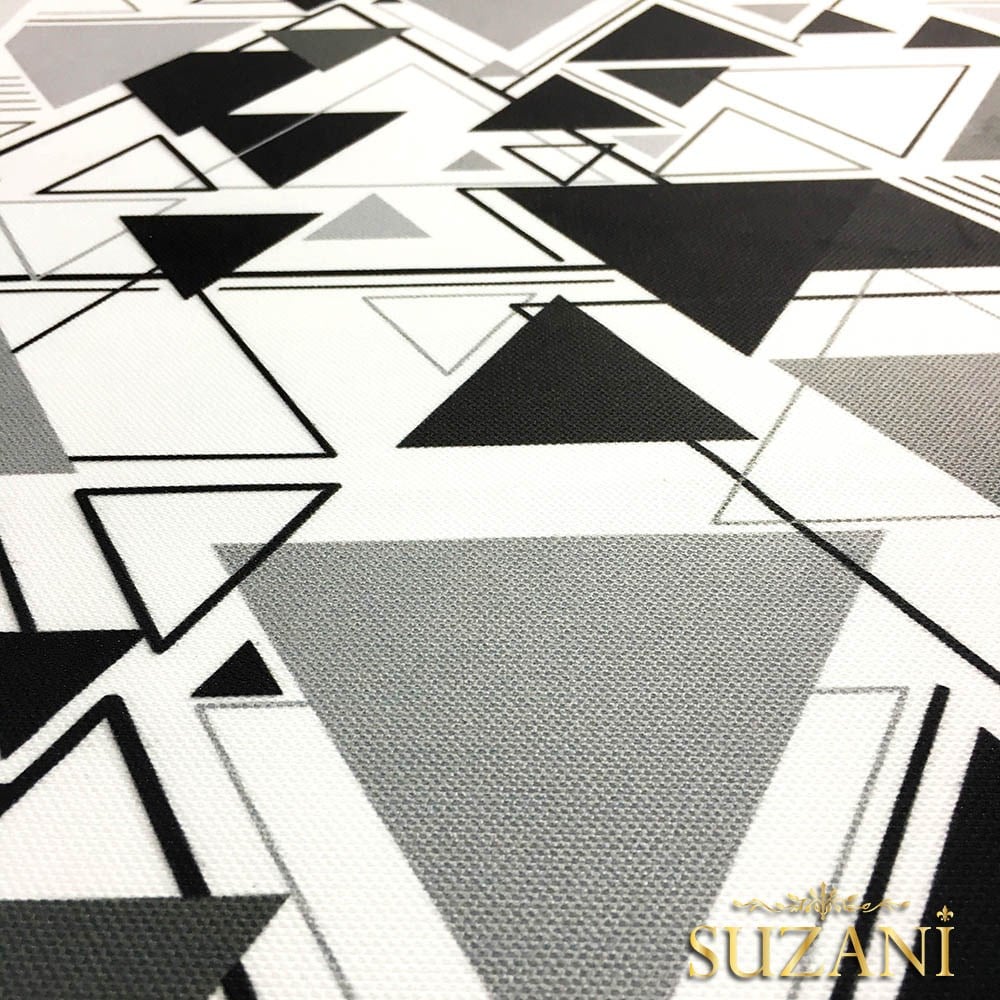 Siyah Gri Üçgenler Desenli Kumaş