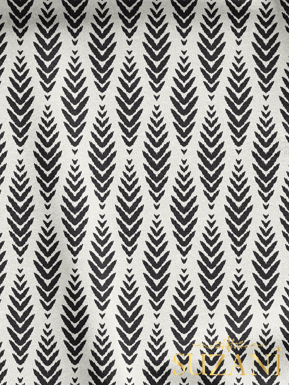 Siyah İkat Desenli Dijital Baskılı Kumaş