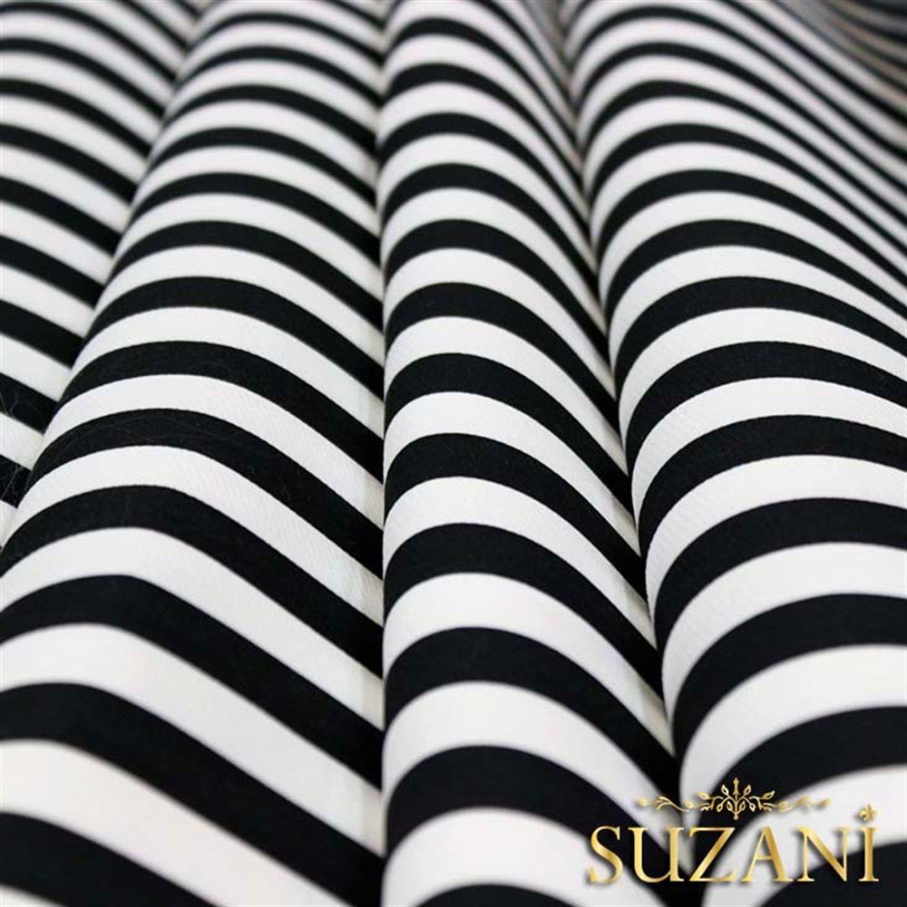 Siyah İnce Çizgili Kumaş