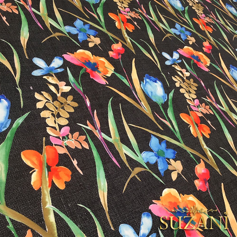 Siyah Keten Suluboya Çiçekler Desenli Kumaş