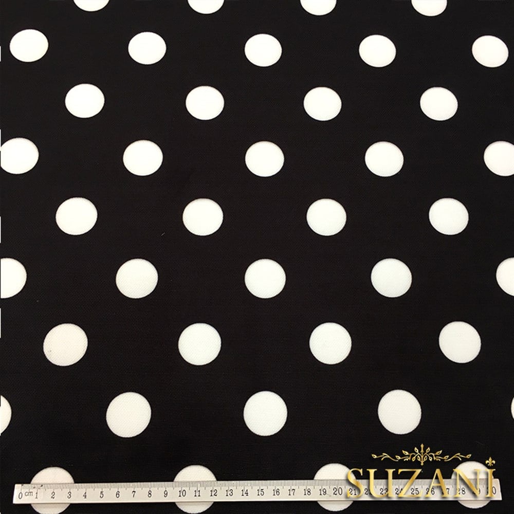 Siyah Zemin Büyük Puanlı Kumaş