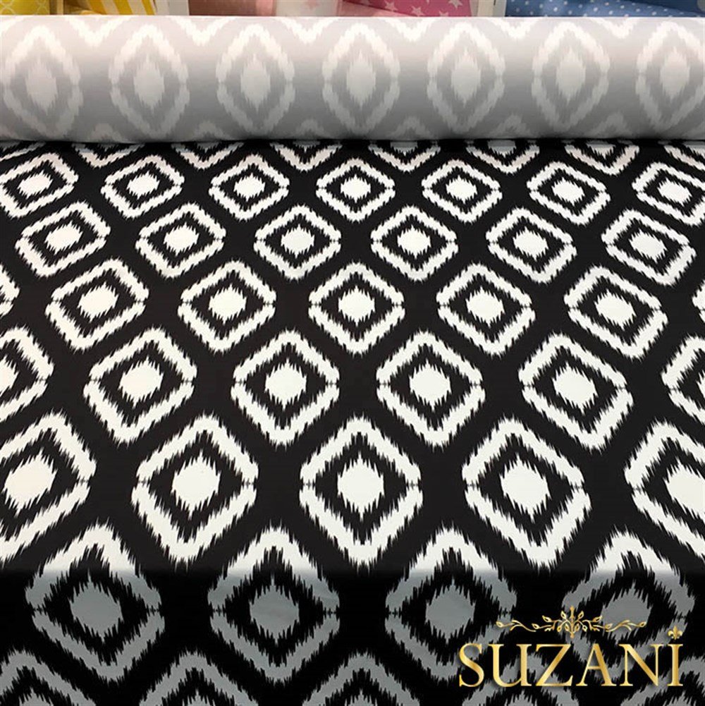 Siyah Zemin İkat Kumaş
