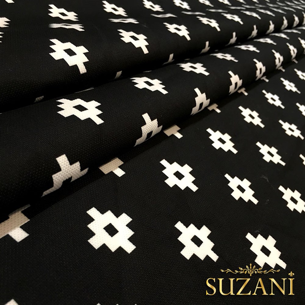 Siyah Zemin Küçük Mozaik Desenli Kumaş