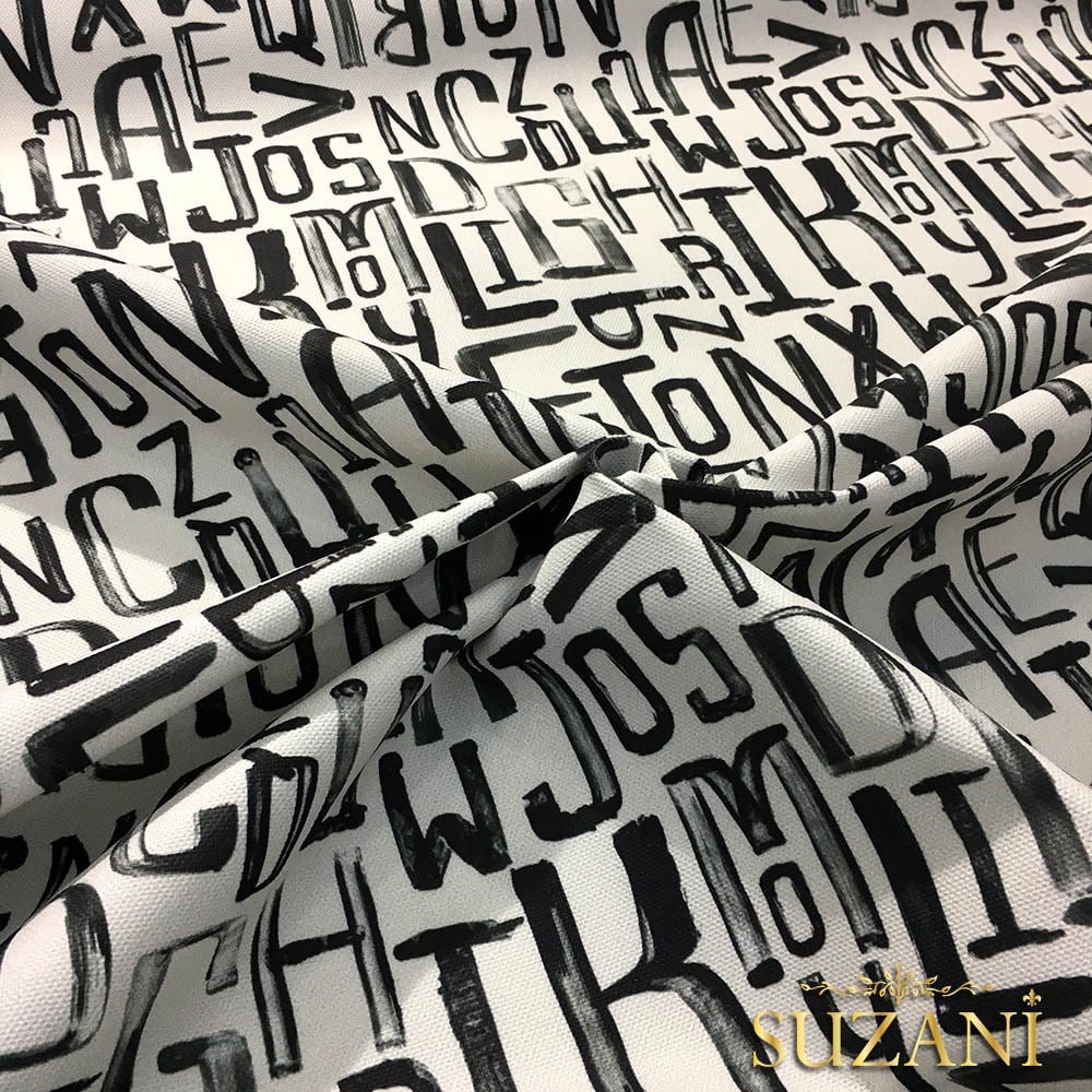 Suluboya Harfler Desenli Kumaş