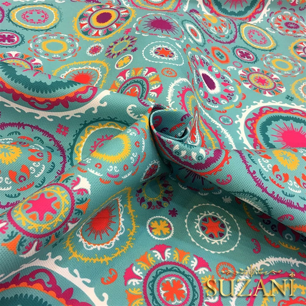 Turkuaz Zemin Suzani Desenli Kumaş