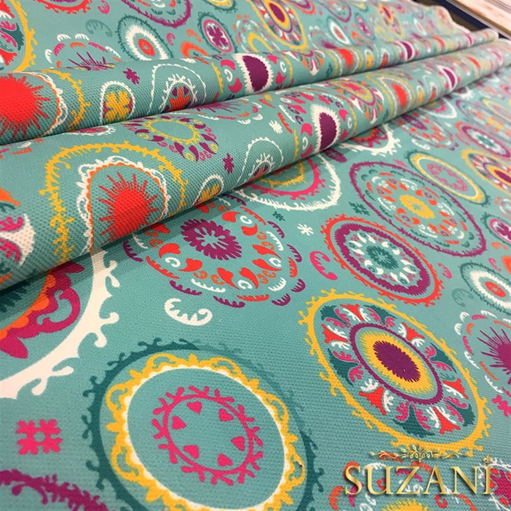 Turkuaz Zemin Suzani Desenli Kumaş