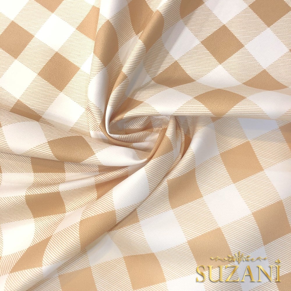 Vanilya Büyük Pötikare Desenli Dijital Baskılı Kumaş