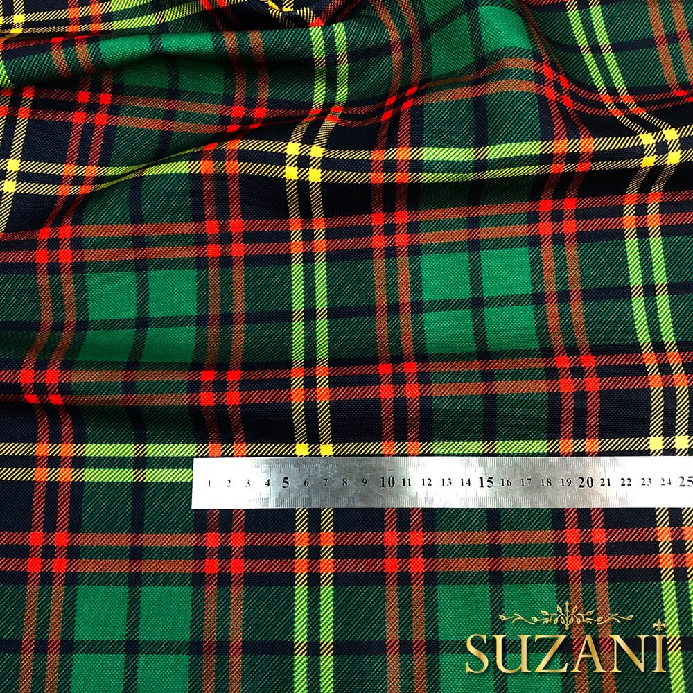 Yeşil Ekose Desenli Dijital Baskılı Kumaş