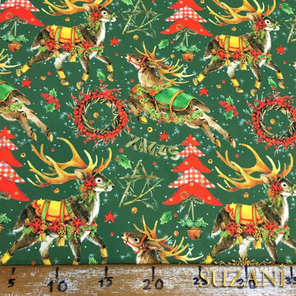 Yeşil Zemin Geyikli Yılbaşı Desenli Kumaş