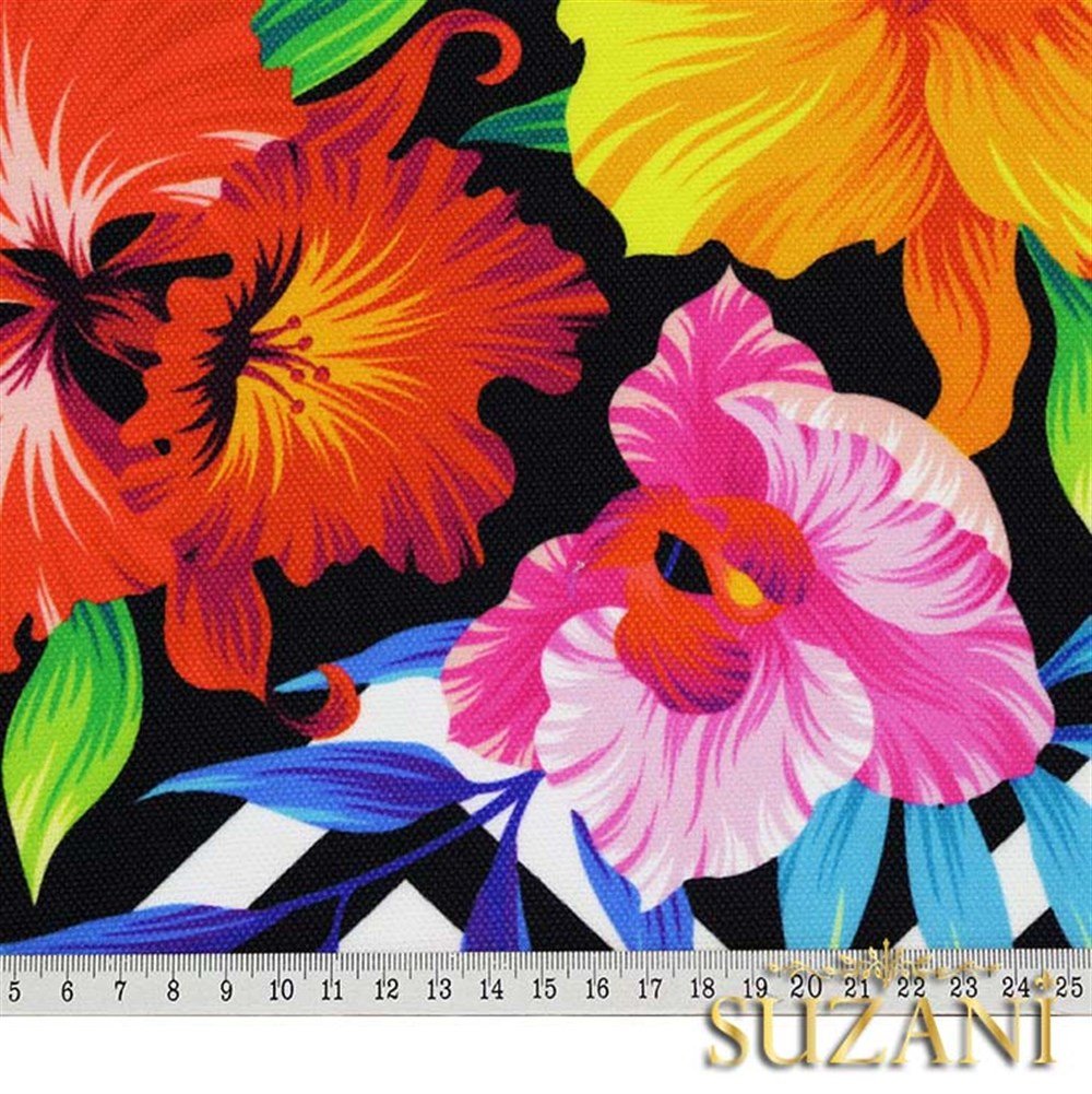 Zigzag Üzeri Çiçekli Tropikal Kumaş